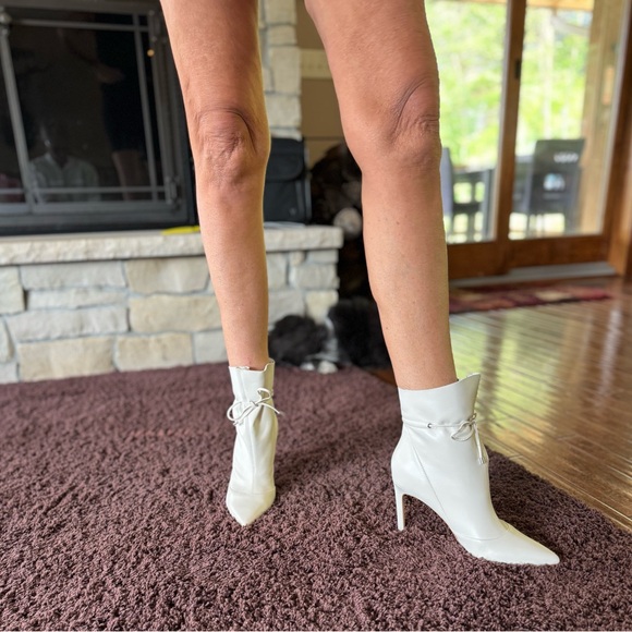 Nine West Tirzah Pointy Toe Dress Booties cream - Picture 9 of 9